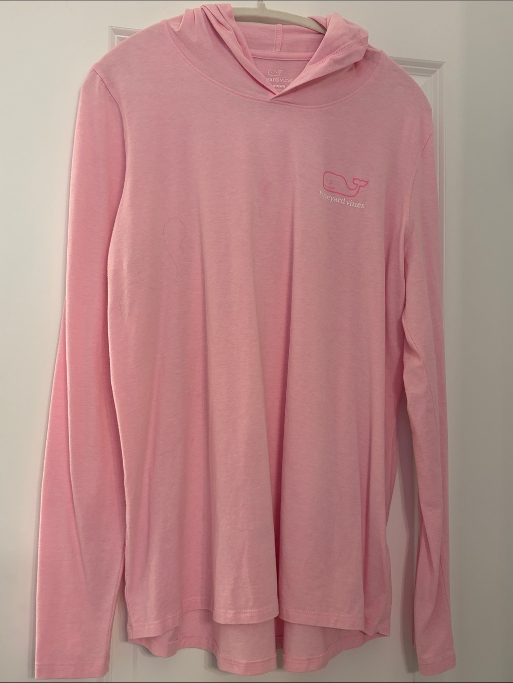 Vineyard Vines Light Pink Long-Sleeve Hooded Tee